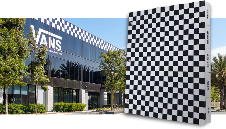 Checkered tab dividers